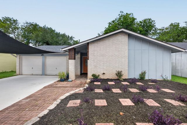 2526 Mcgregor DR, Austin, TX 78745