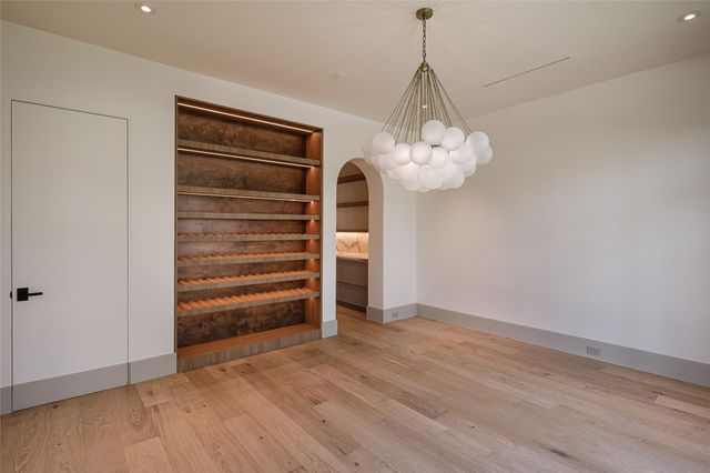2627 Tangley Road, West University Place, TX 77005