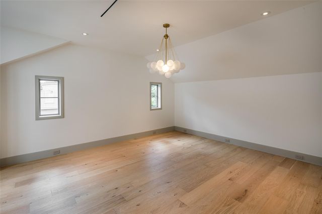 2627 Tangley Road, West University Place, TX 77005