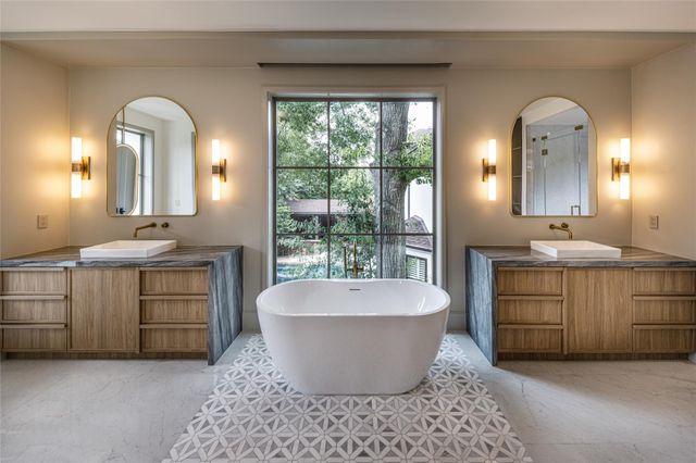 2627 Tangley Road, West University Place, TX 77005