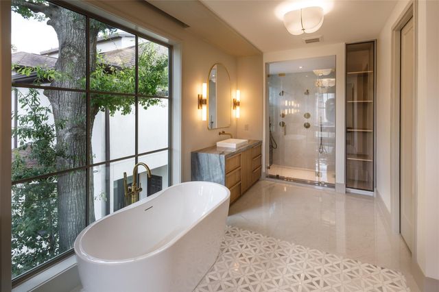2627 Tangley Road, West University Place, TX 77005