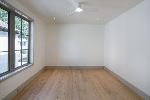 2627 Tangley Road, West University Place, TX 77005