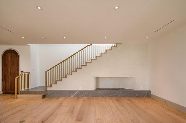 2627 Tangley Road, West University Place, TX 77005