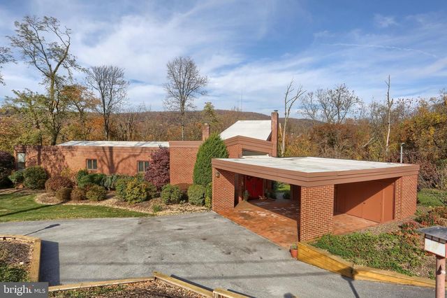 4217 KIRKWOOD RD, Harrisburg, PA 17110