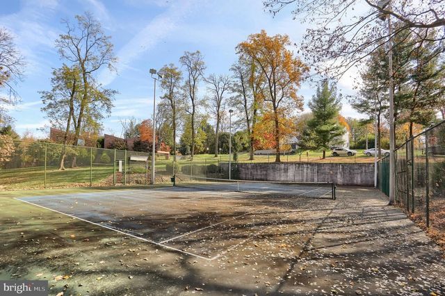 4217 KIRKWOOD RD, Harrisburg, PA 17110