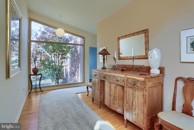 4217 KIRKWOOD RD, Harrisburg, PA 17110