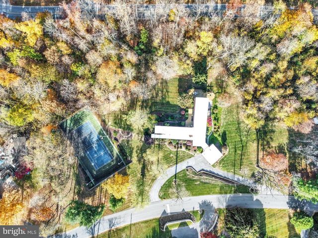 4217 KIRKWOOD RD, Harrisburg, PA 17110