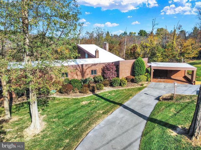 4217 KIRKWOOD RD, Harrisburg, PA 17110