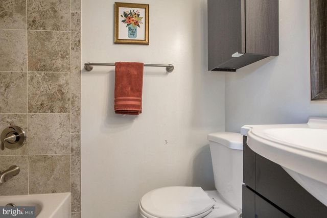 628 FOUR MILE RD, Alexandria, VA 22305