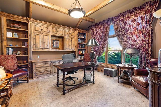 6823 Alpine Trail, Eden Prairie, MN 55346