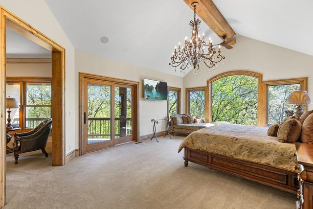 6823 Alpine Trail, Eden Prairie, MN 55346
