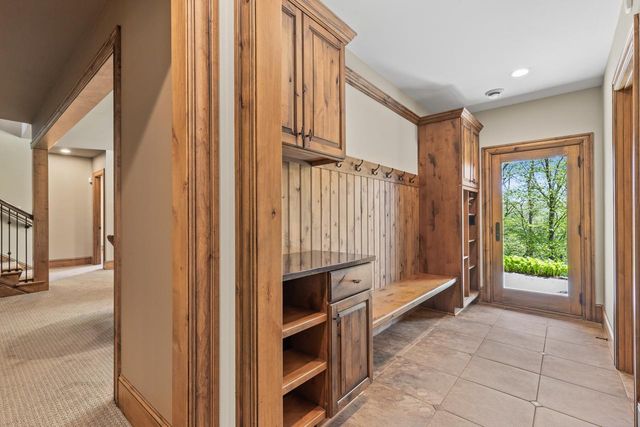 6823 Alpine Trail, Eden Prairie, MN 55346