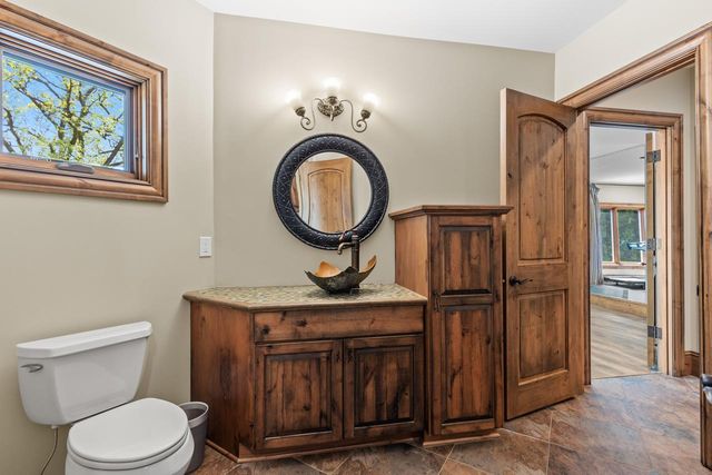 6823 Alpine Trail, Eden Prairie, MN 55346