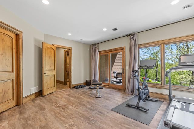 6823 Alpine Trail, Eden Prairie, MN 55346