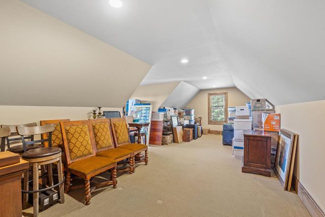 6823 Alpine Trail, Eden Prairie, MN 55346