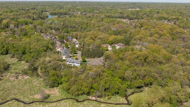 6823 Alpine Trail, Eden Prairie, MN 55346