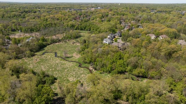 6823 Alpine Trail, Eden Prairie, MN 55346