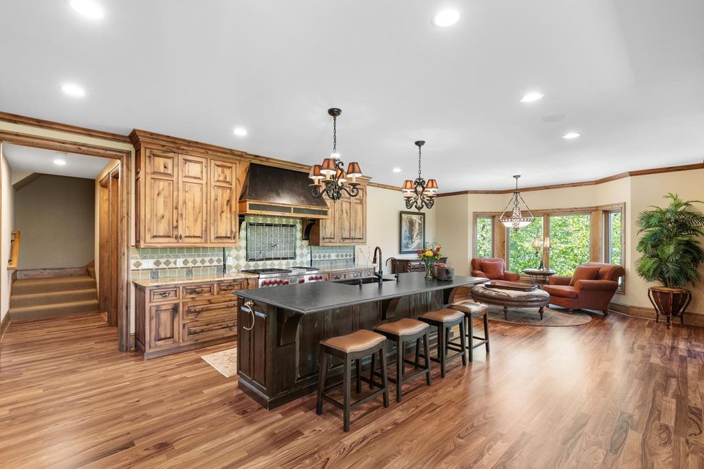 6823 Alpine Trail, Eden Prairie, MN 55346 — photo 5