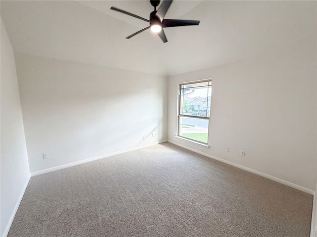 543 Tanda LN, Hutto, TX 78634