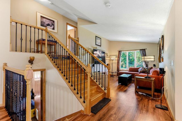 8594 Underwood Lane N, Maple Grove, MN 55369