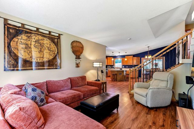 8594 Underwood Lane N, Maple Grove, MN 55369