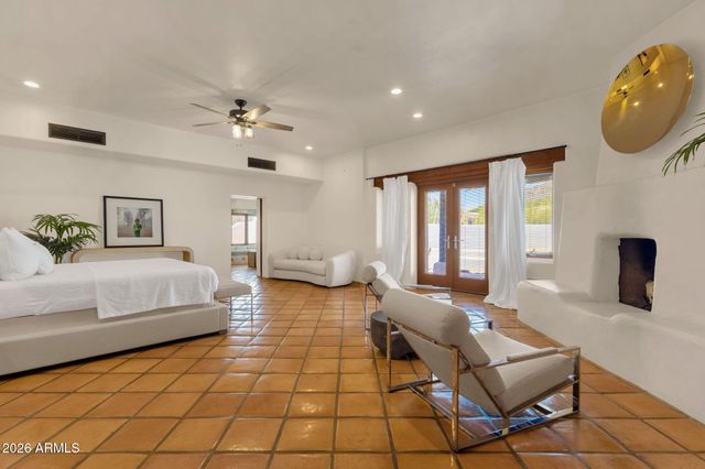 6249 E OLD PAINT Trail, Cave Creek, AZ 85331