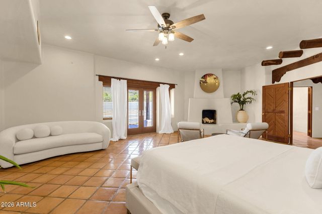 6249 E OLD PAINT Trail, Cave Creek, AZ 85331