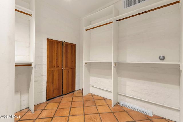 6249 E OLD PAINT Trail, Cave Creek, AZ 85331