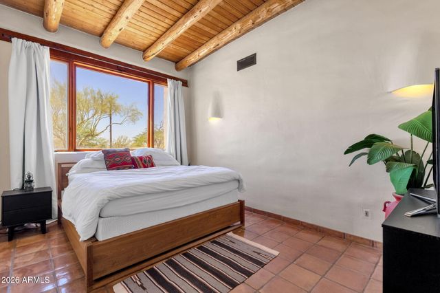 6249 E OLD PAINT Trail, Cave Creek, AZ 85331