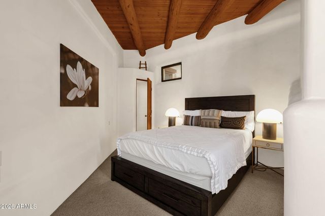 6249 E OLD PAINT Trail, Cave Creek, AZ 85331