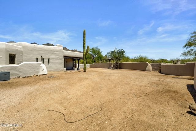 6249 E OLD PAINT Trail, Cave Creek, AZ 85331