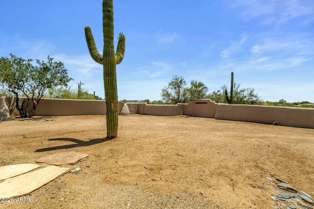 6249 E OLD PAINT Trail, Cave Creek, AZ 85331