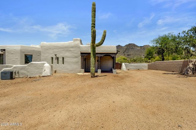 6249 E OLD PAINT Trail, Cave Creek, AZ 85331