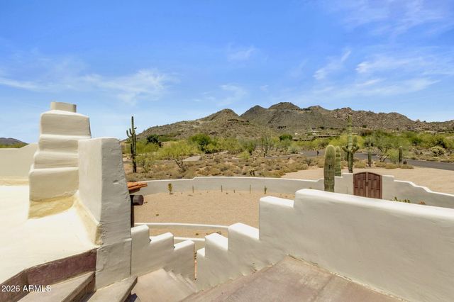 6249 E OLD PAINT Trail, Cave Creek, AZ 85331