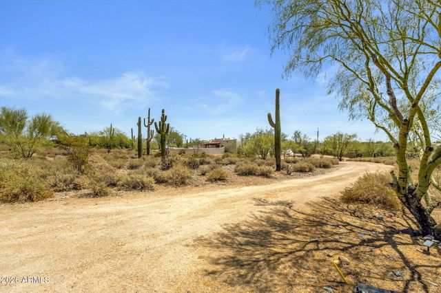6249 E OLD PAINT Trail, Cave Creek, AZ 85331