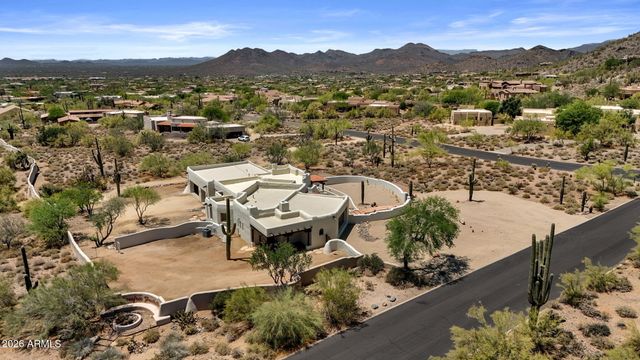 6249 E OLD PAINT Trail, Cave Creek, AZ 85331