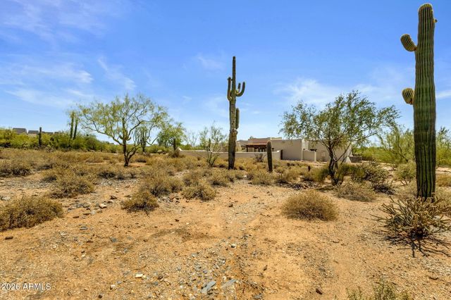 6249 E OLD PAINT Trail, Cave Creek, AZ 85331