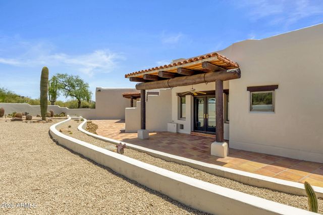 6249 E OLD PAINT Trail, Cave Creek, AZ 85331