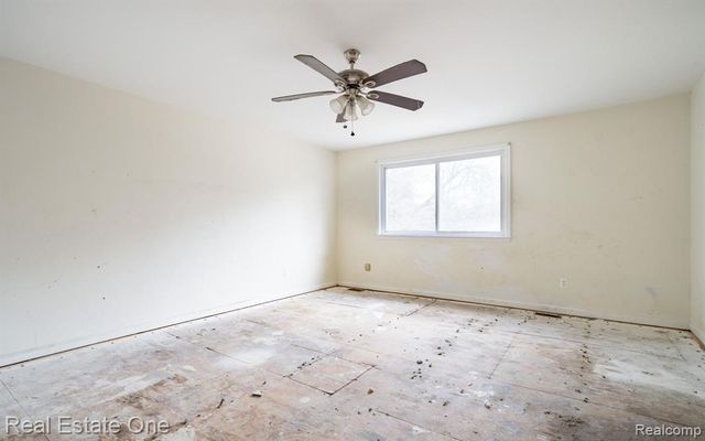 18410 Inkster Road, Redford, MI 48240