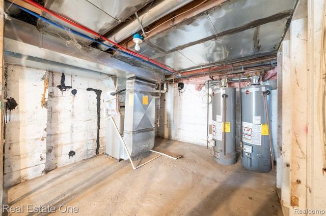 18410 Inkster Road, Redford, MI 48240