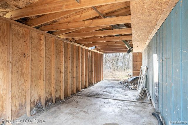 18410 Inkster Road, Redford, MI 48240