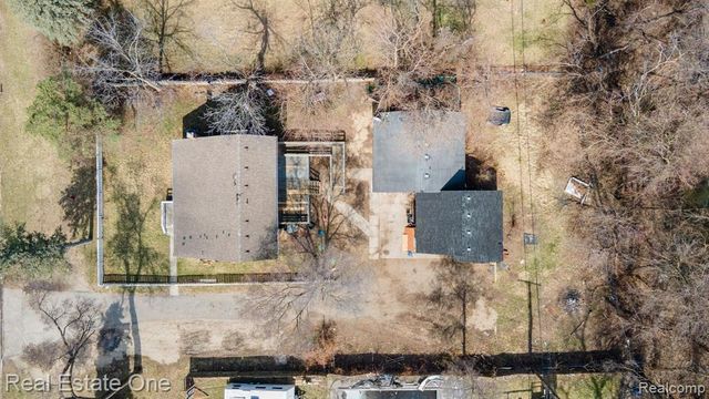 18410 Inkster Road, Redford, MI 48240