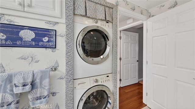 1462 MERION Way 30G, Seal Beach, CA 90740