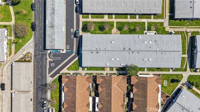 1462 MERION Way 30G, Seal Beach, CA 90740