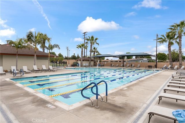 1462 MERION Way 30G, Seal Beach, CA 90740