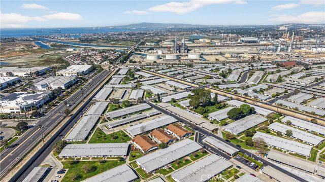 1462 MERION Way 30G, Seal Beach, CA 90740