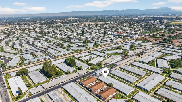 1462 MERION Way 30G, Seal Beach, CA 90740