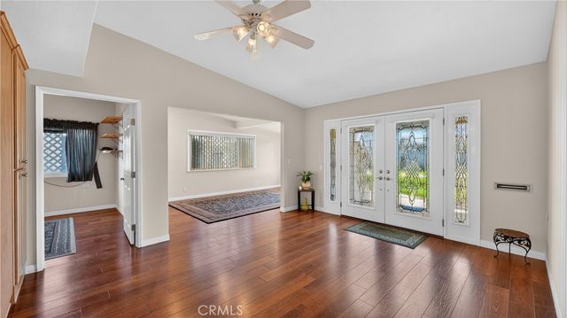 1462 MERION Way 30G, Seal Beach, CA 90740