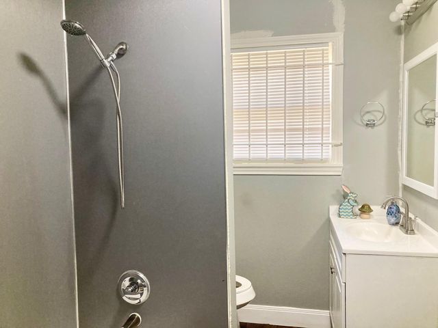 5015 Yellowstone Boulevard, Houston, TX 77021