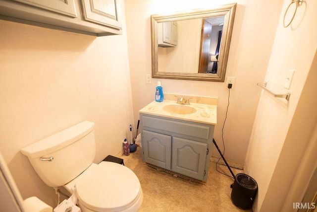311 N Cook Road, Muncie, IN 47304